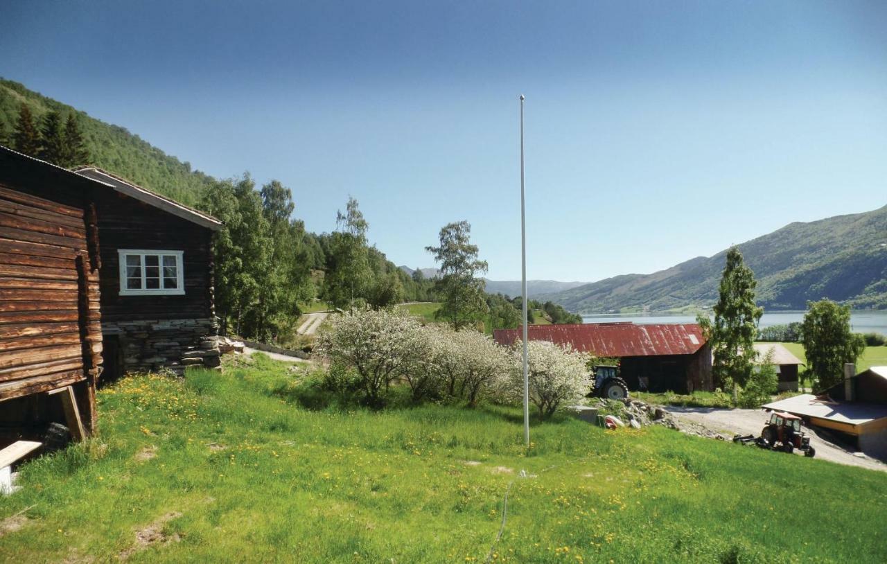 Awesome Home In Vaga With House Sea View Vågåmo Exterior foto